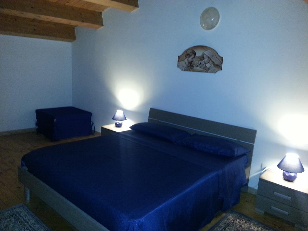Casa Vacanze Il Quadrifoglio ノート 部屋 写真